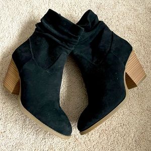 Target Universal Thread Ankle Boots, Size 8